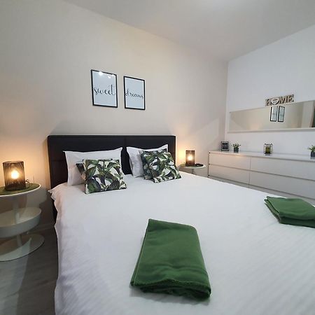 בראשוב Green Apartment Coresi מראה חיצוני תמונה