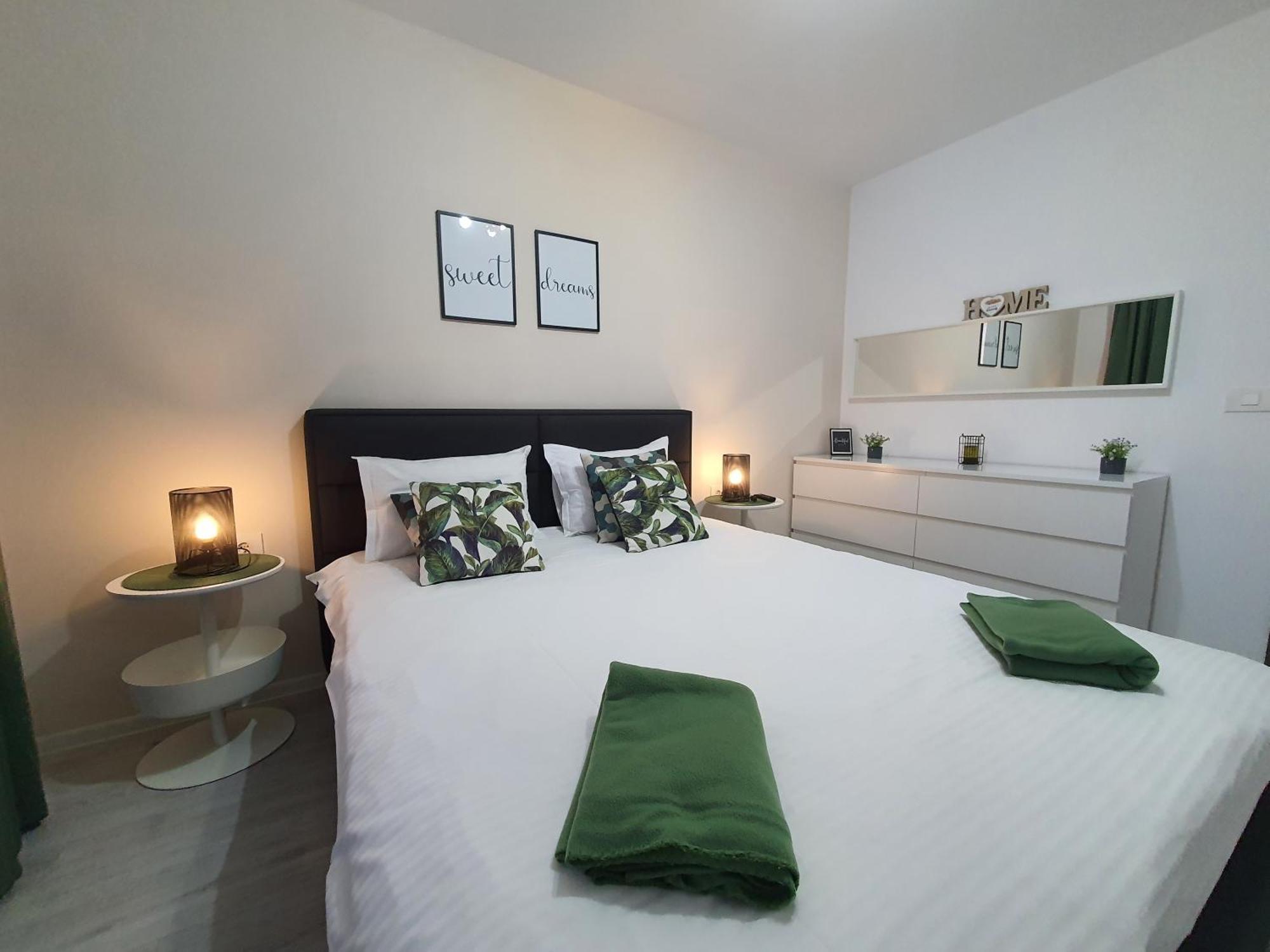 בראשוב Green Apartment Coresi מראה חיצוני תמונה